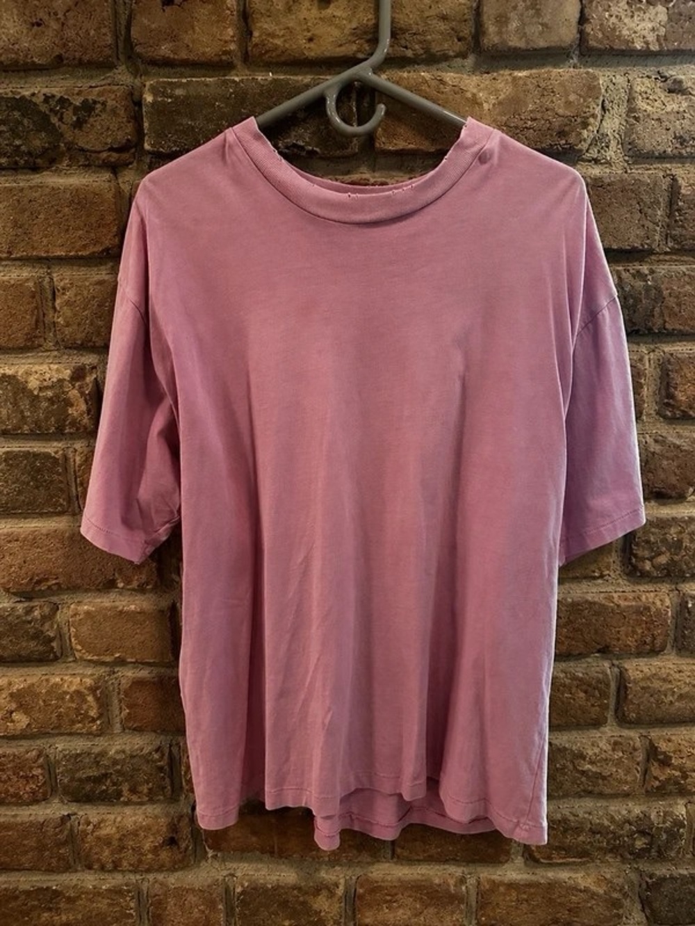 Classic Men's Short-Sleeve Crewneck T-Shirt in Dusty Mauve